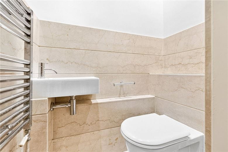 4 bedroom flat, Marylebone Road, Marylebone NW1 - Available