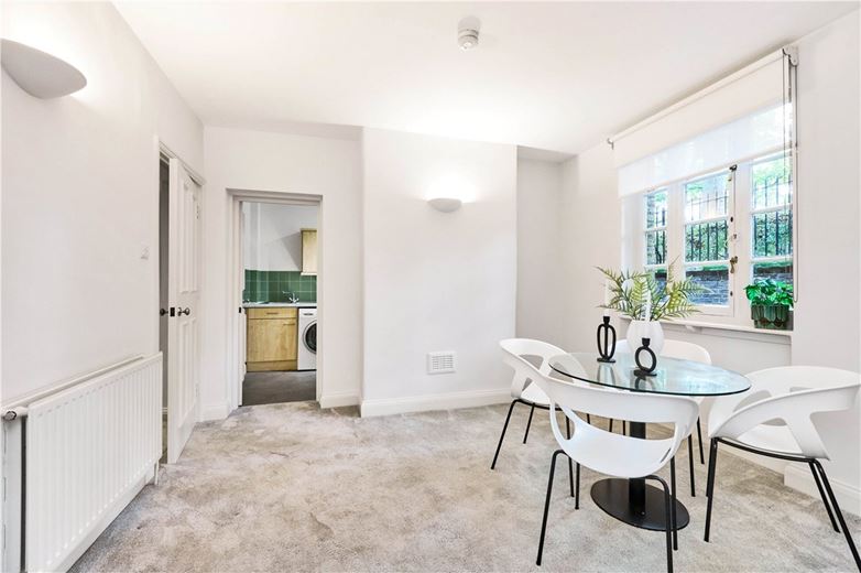 1 bedroom flat, Ossington Buildings, Marylebone W1U