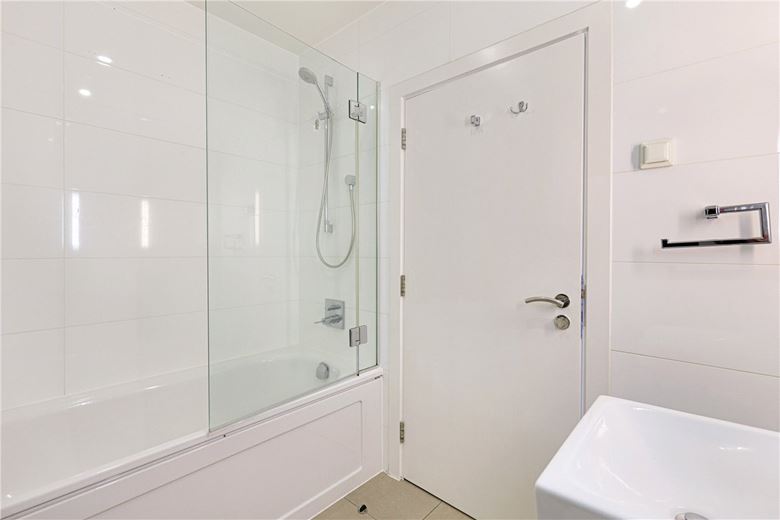 2 bedroom flat, Weymouth Street, London W1W - Available