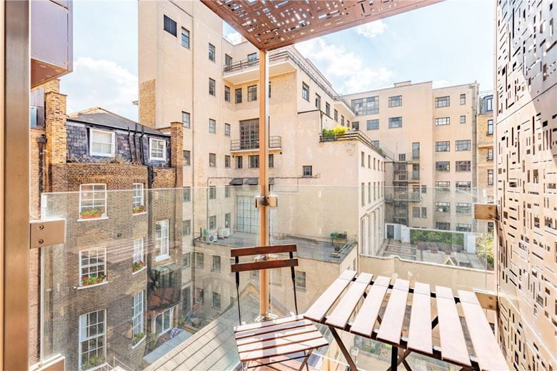2 bedroom flat, Weymouth Street, London W1W - Available