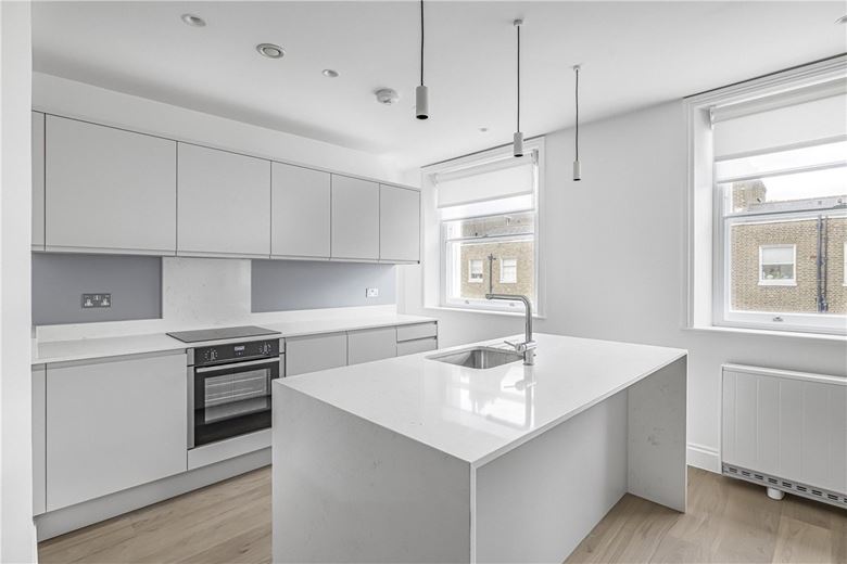 1 bedroom flat, Upper Wimpole Street, Marylebone W1G - Available