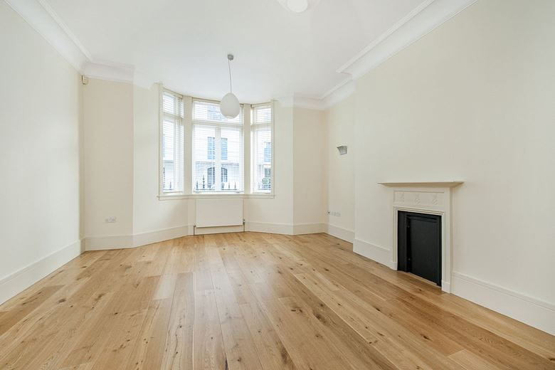 1 bedroom flat, Weymouth Street, Marylebone W1G - Available