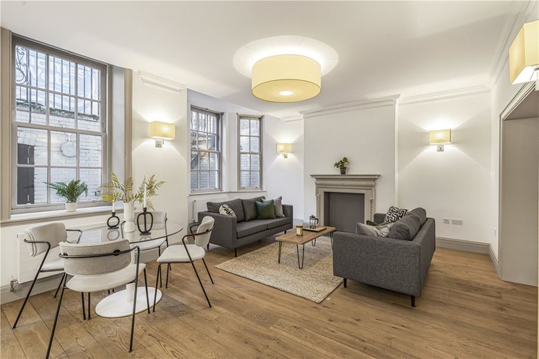 2 bedroom flat, Devonshire Street, Marylebone W1W
