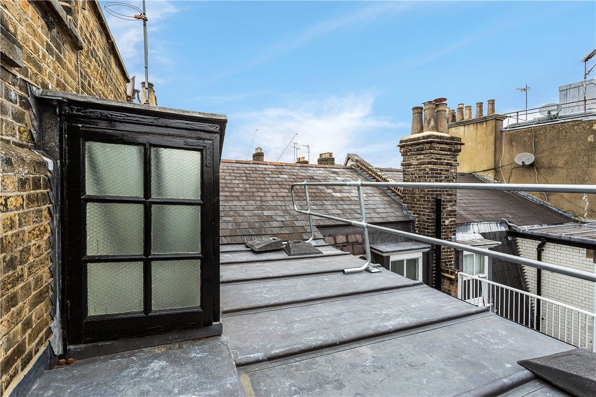 3 bedroom flat, Wimpole Street, Marylebone W1G - Available