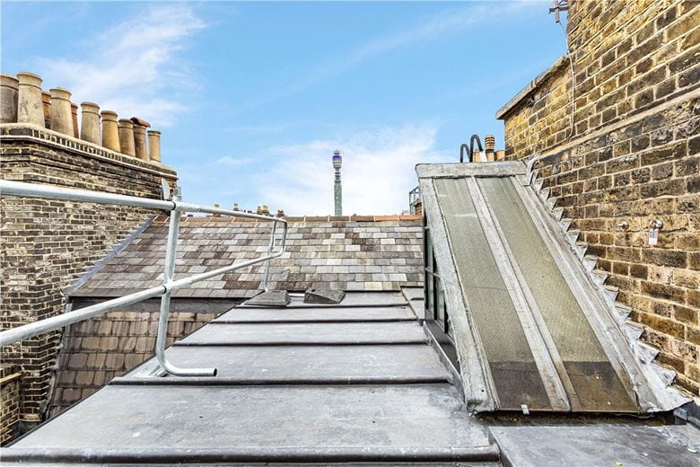 3 bedroom flat, Wimpole Street, Marylebone W1G - Available