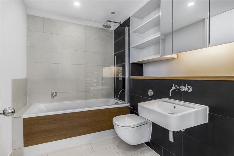 4 bedroom house, Cavendish Mews South, Marylebone W1W - Available