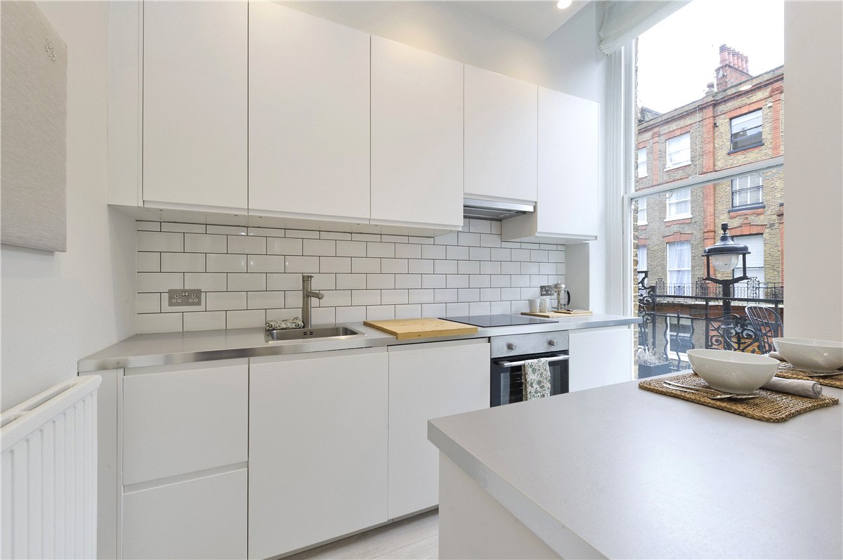 1 bedroom flat, Nottingham Place, London W1U - Available