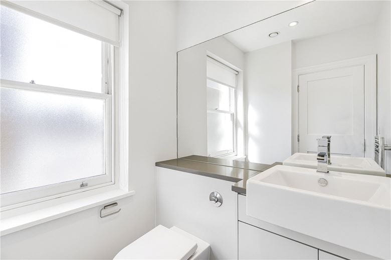 3 bedroom maisonette, Devonshire Street, Marylebone W1G - Available