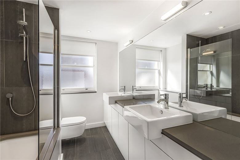 3 bedroom maisonette, Devonshire Street, Marylebone W1G - Available