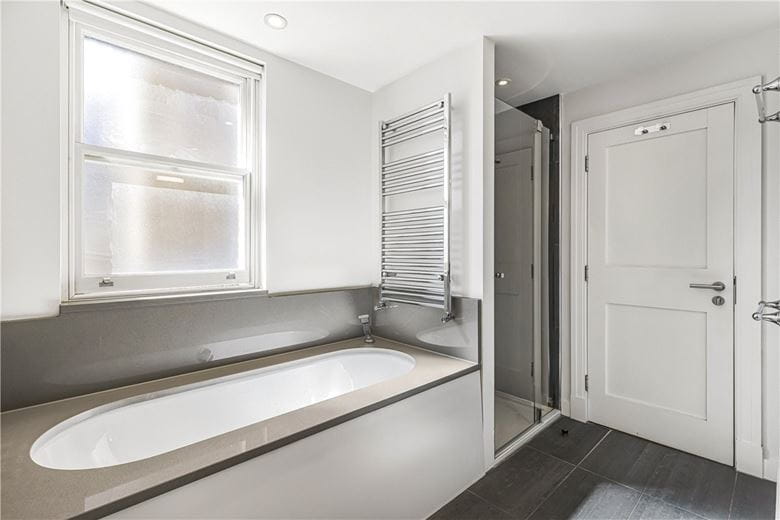 3 bedroom maisonette, Devonshire Street, Marylebone W1G - Available