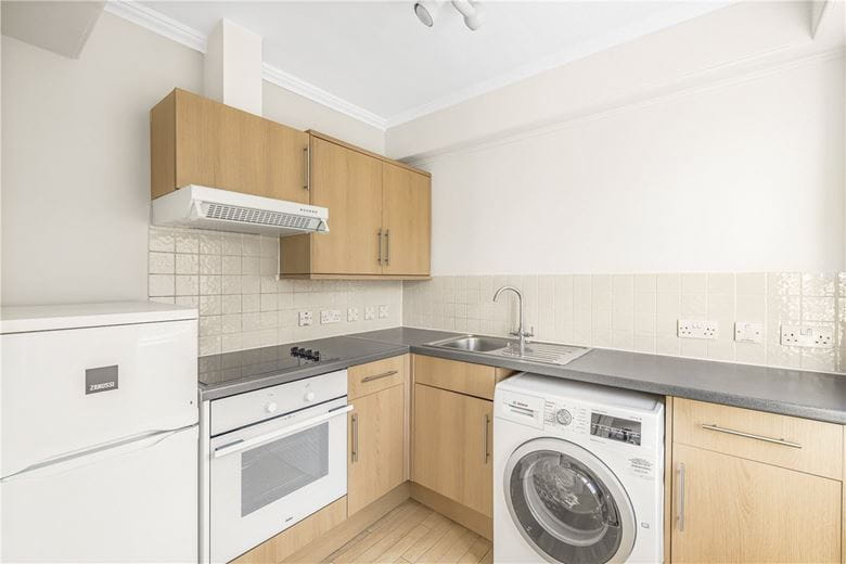 2 bedroom flat, Weymouth Street, Marylebone W1G - Available