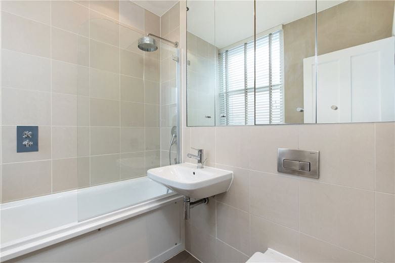 3 bedroom flat, Gloucester Place, Marylebone W1U - Available