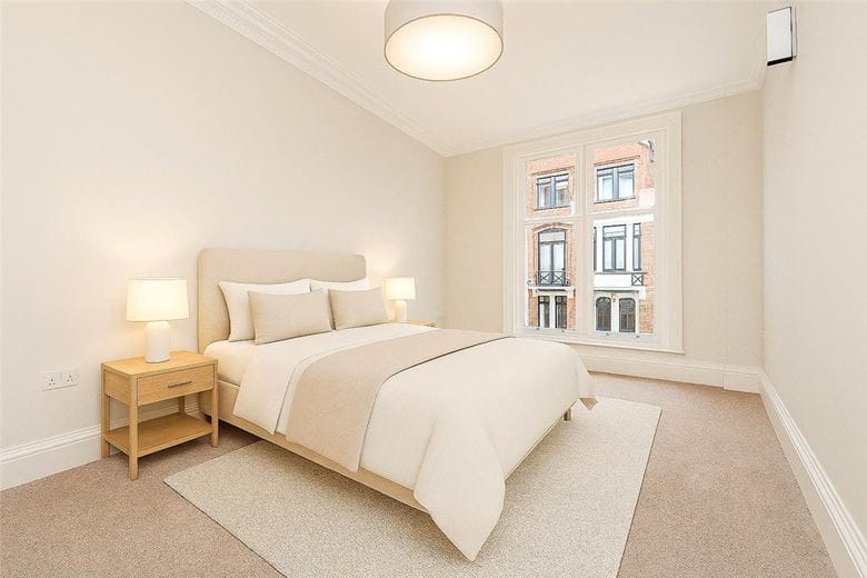 3 bedroom flat, Weymouth Street, Marylebone W1G - Available