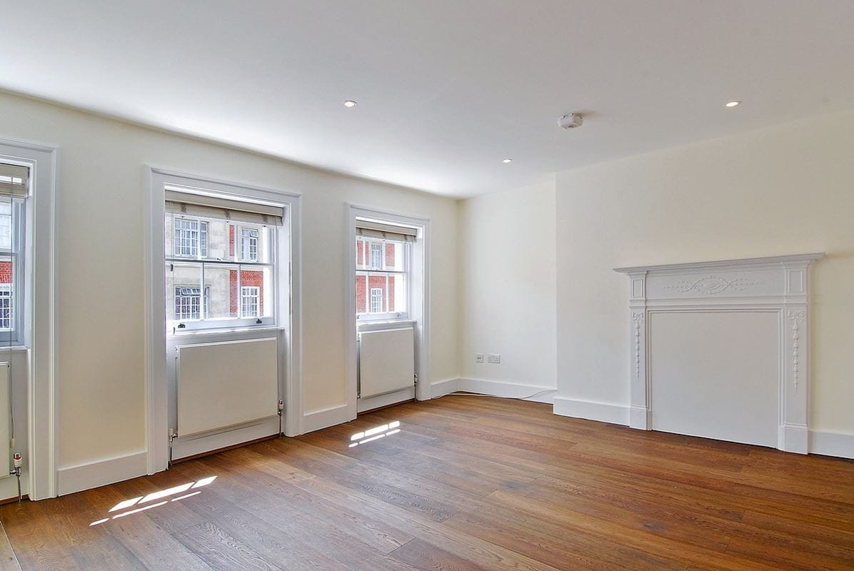 1 bedroom flat, Seymour Street, Marylebone W1H - Available
