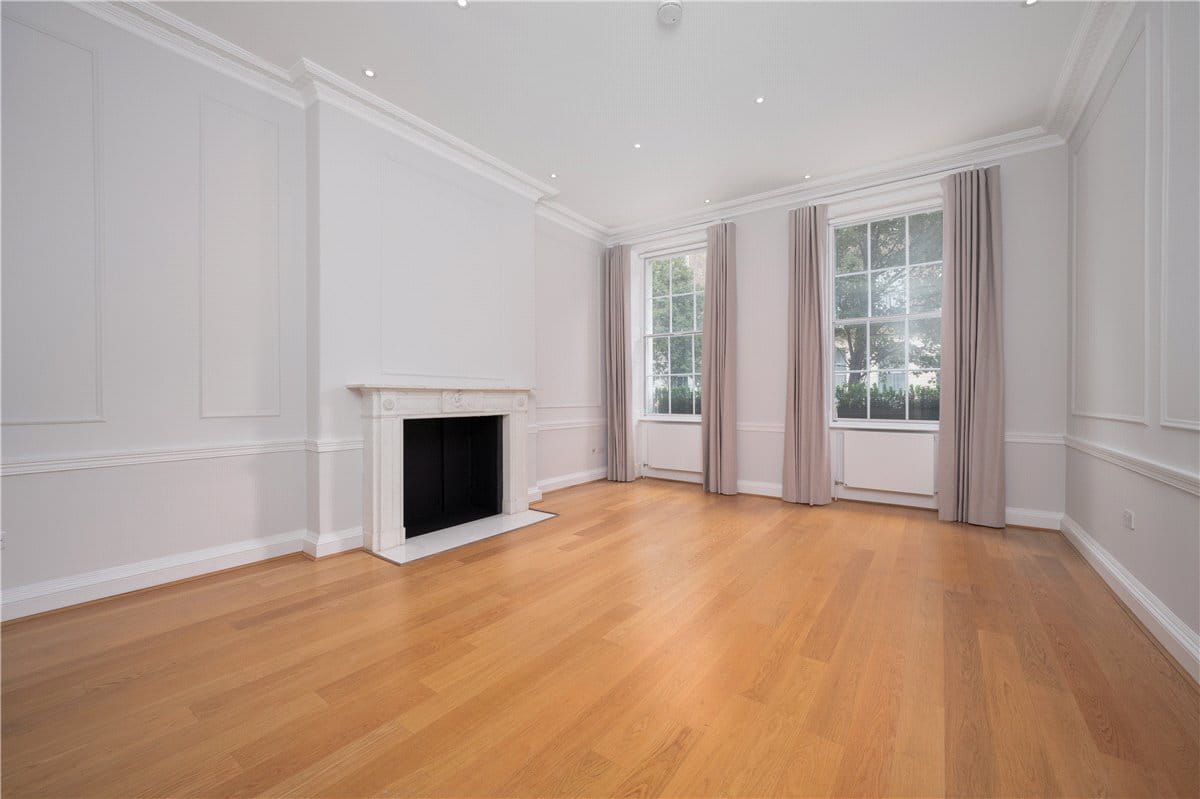 1 bedroom flat, Gloucester Place, London W1U - Available