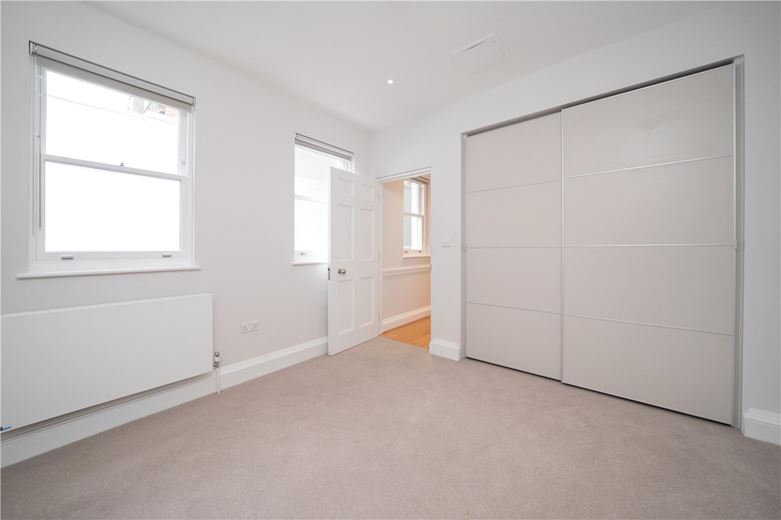 1 bedroom flat, Gloucester Place, London W1U - Available