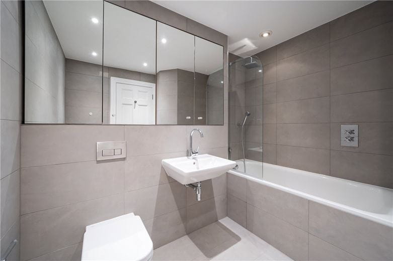 1 bedroom flat, Gloucester Place, London W1U - Available