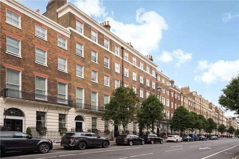 1 bedroom flat, Gloucester Place, London W1U - Available
