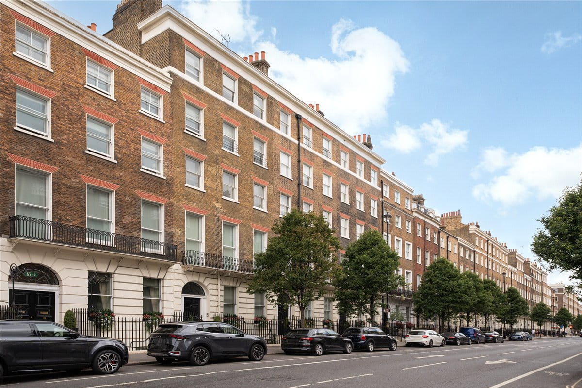 1 bedroom flat, Gloucester Place, London W1U - Available