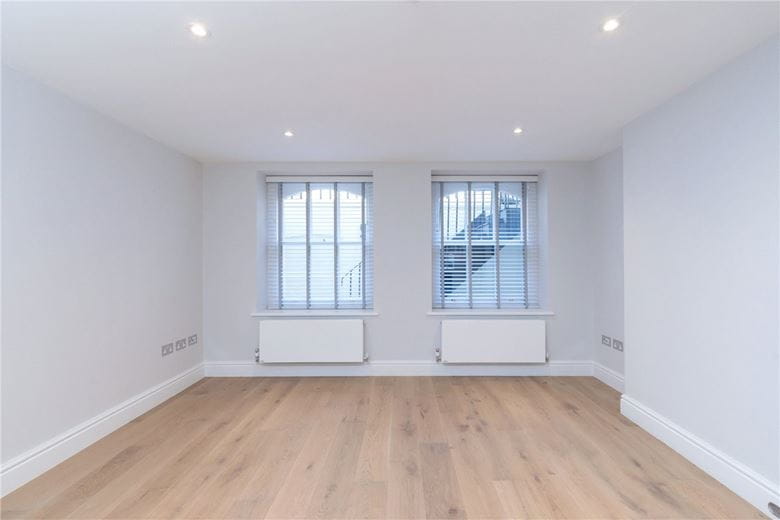 1 bedroom flat, Upper Berkeley Street, Marylebone W1H - Let Agreed