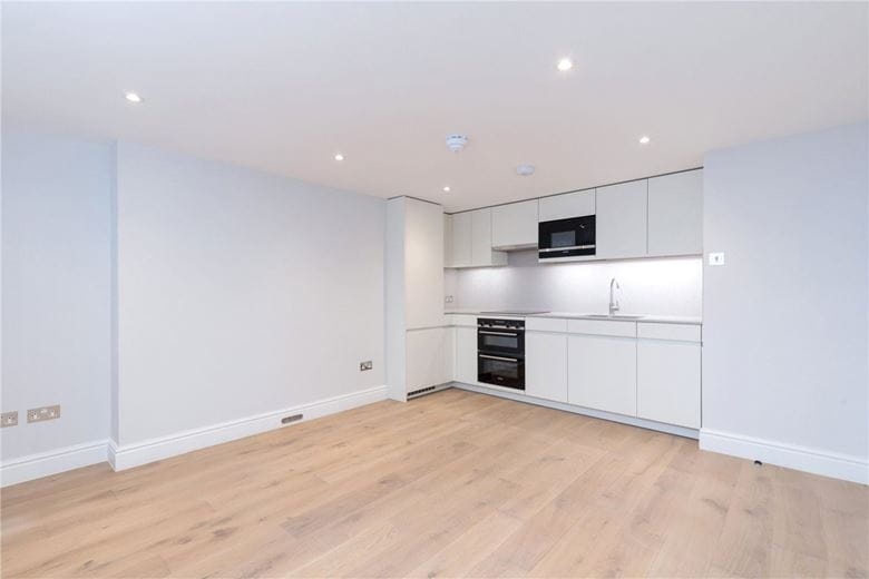 1 bedroom flat, Upper Berkeley Street, Marylebone W1H - Let Agreed
