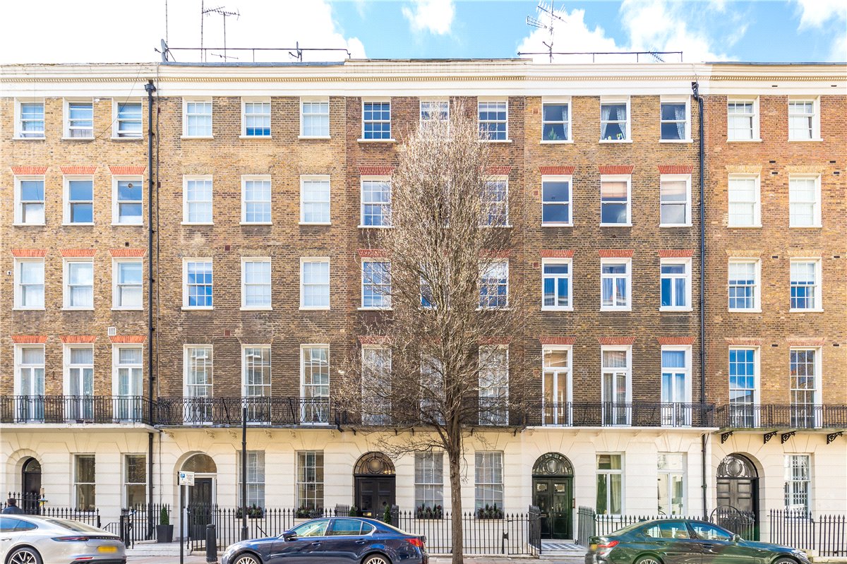 2 bedroom flat, Great Cumberland Place, Marylebone W1H - Available