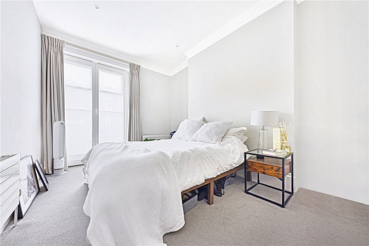 1 bedroom flat, Gloucester Place, Marylebone W1U - Available
