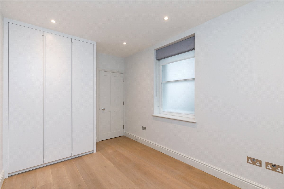 3 bedroom flat, Bryanston Square, Marylebone W1H - Available