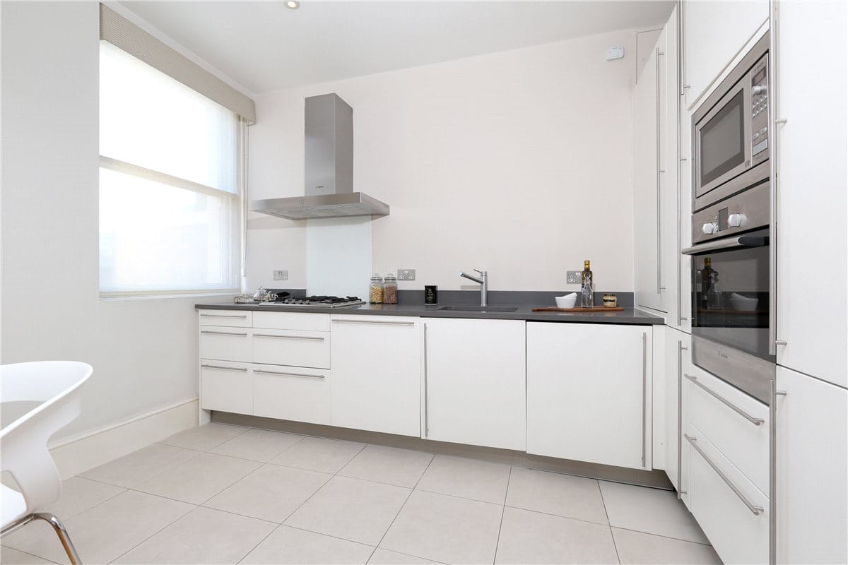 1 bedroom flat, Gloucester Place, Marylebone W1U - Let Agreed