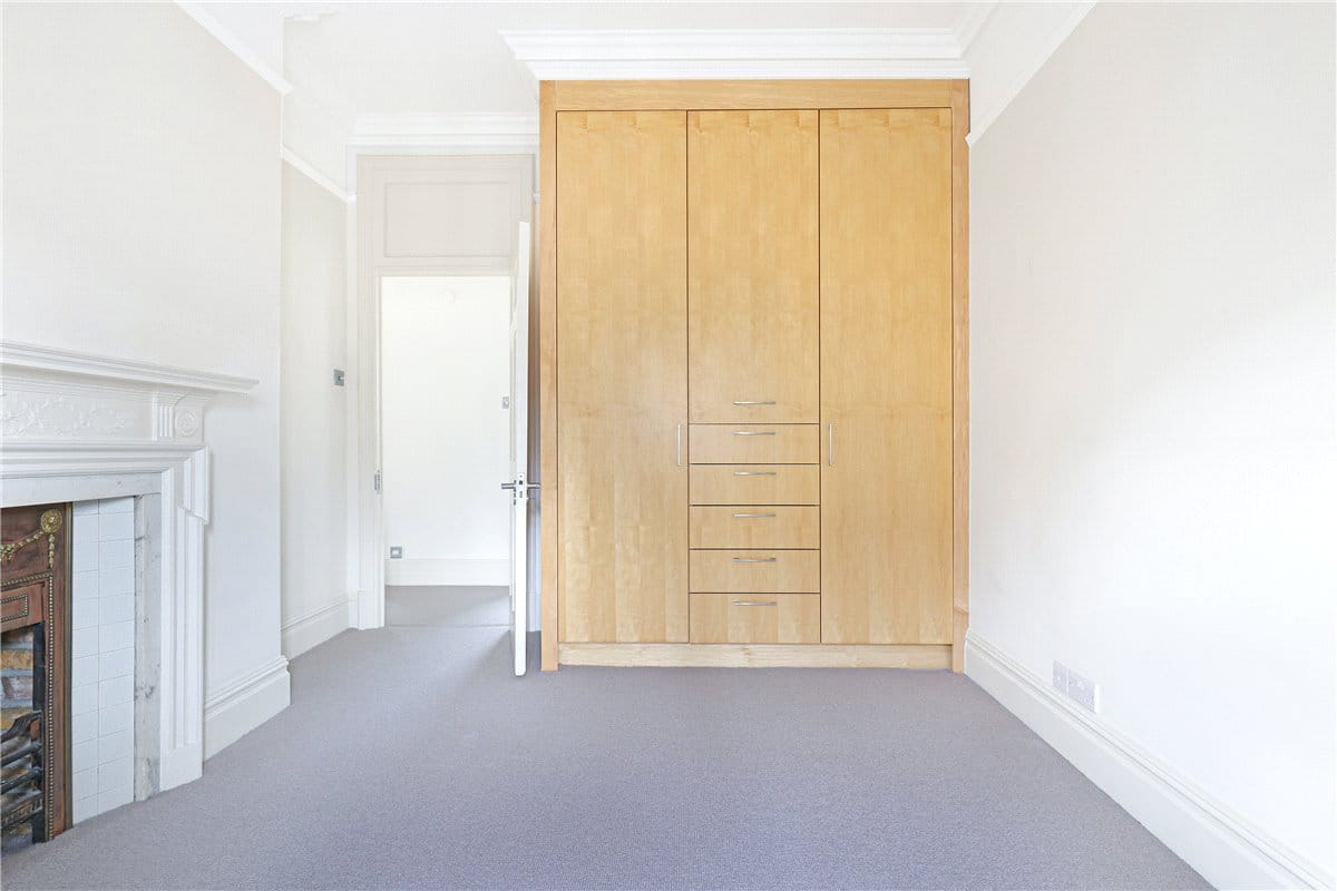 3 bedroom flat, New Cavendish Street, Marylebone W1W - Available