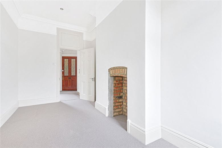 3 bedroom flat, New Cavendish Street, Marylebone W1W - Available