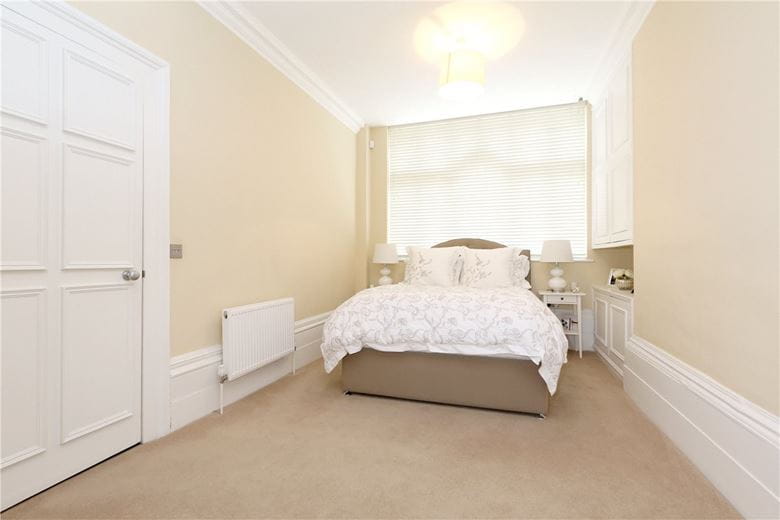 1 bedroom flat, Chandos Street, Marylebone W1G - Let Agreed