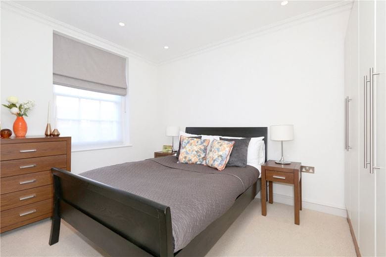 1 bedroom flat, Upper Berkeley Street, Marylebone W1H - Let Agreed