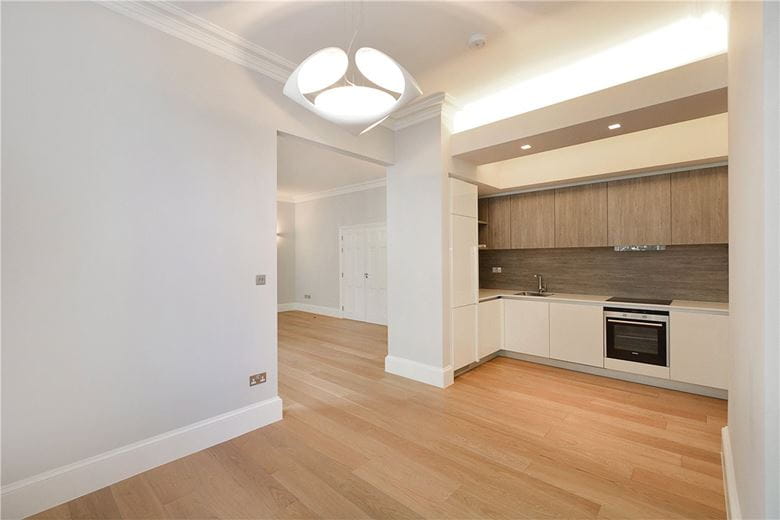 2 bedroom flat, Bryanston Square, Marylebone W1H - Available