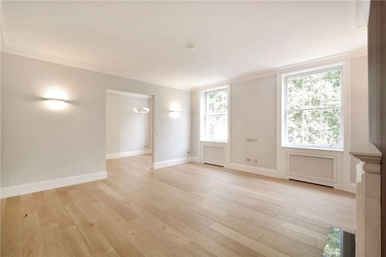 2 bedroom flat, Bryanston Square, Marylebone W1H - Available