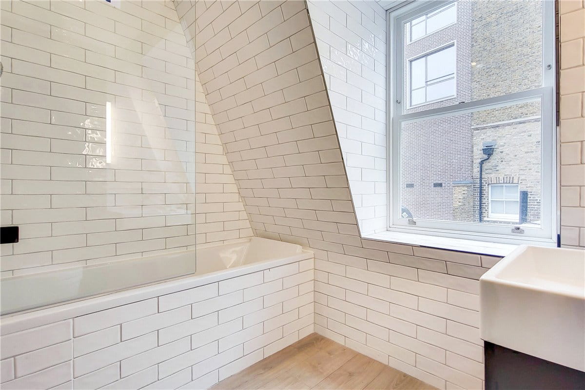 2 bedroom flat, Marylebone High Street, Marylebone W1U