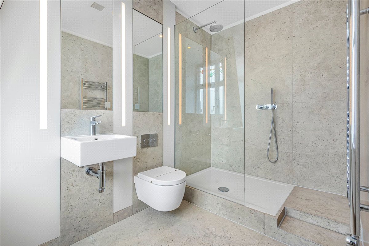 3 bedroom flat, Weymouth Street, Marylebone W1G - Available