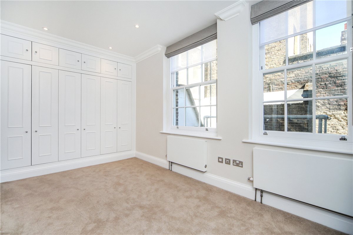 2 bedroom flat, Seymour Place, Marylebone W1H - Available
