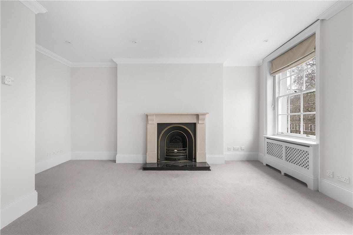 1 bedroom flat, Duke Street, Marylebone W1U - Available