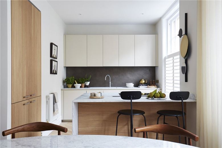 2 bedroom flat, New Cavendish Street, Marylebone W1G