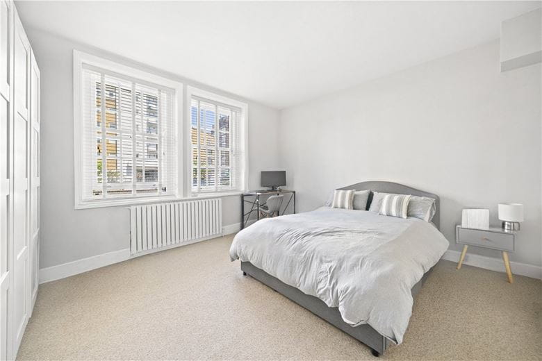 1 bedroom flat, Taunton Place, London NW1 - Let Agreed