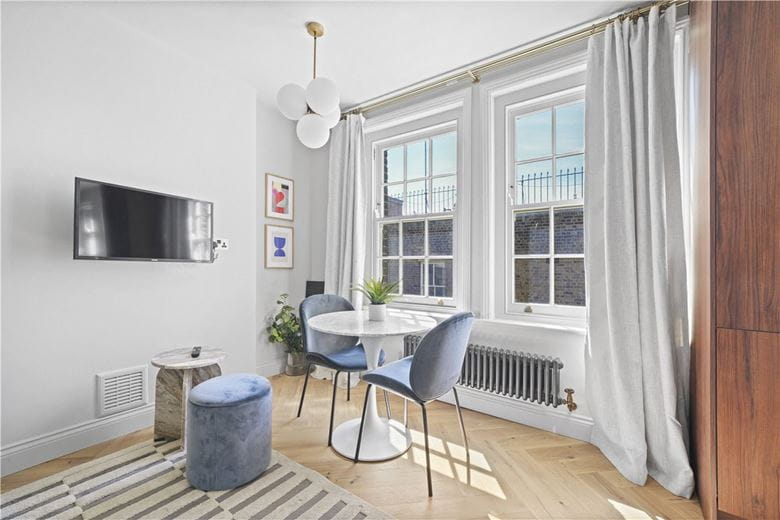 2 bedroom flat, Taunton Place, London NW1 - Available