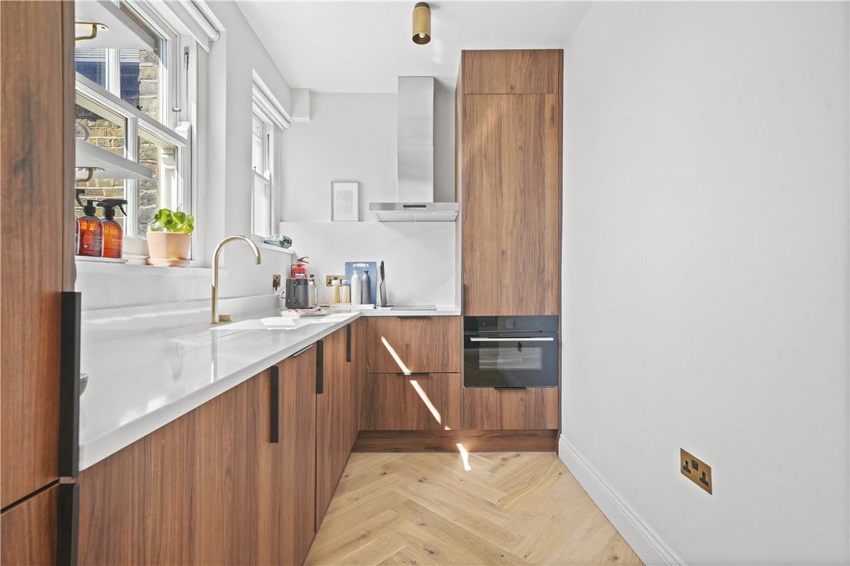 2 bedroom flat, Taunton Place, London NW1 - Available