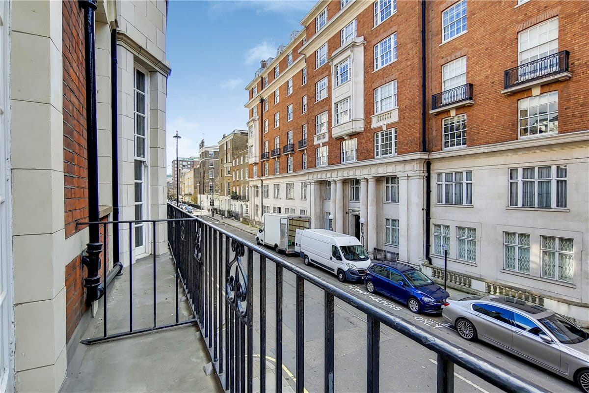 1 bedroom flat, George Street, Marylebone W1H - Under Offer