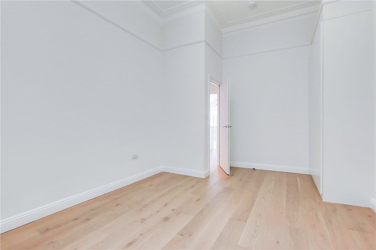 1 bedroom flat, George Street, Marylebone W1H - Under Offer