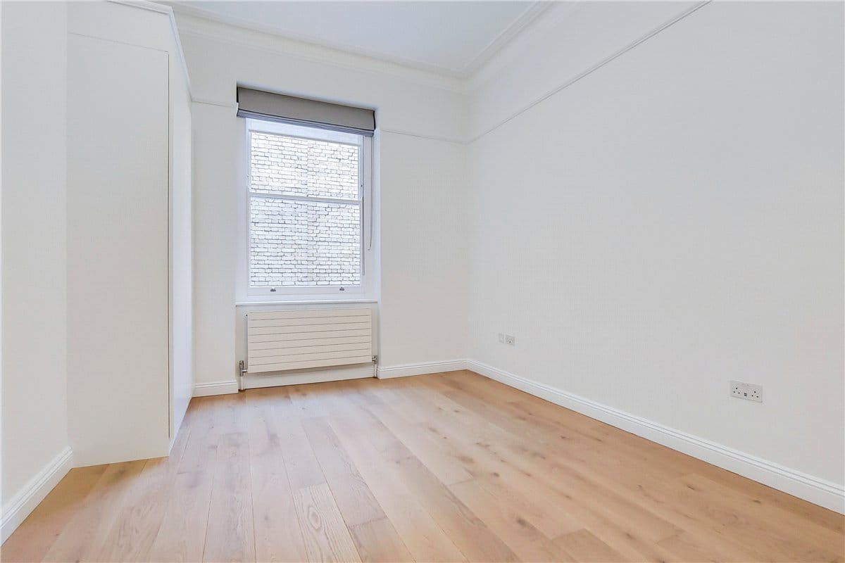 1 bedroom flat, George Street, Marylebone W1H - Under Offer