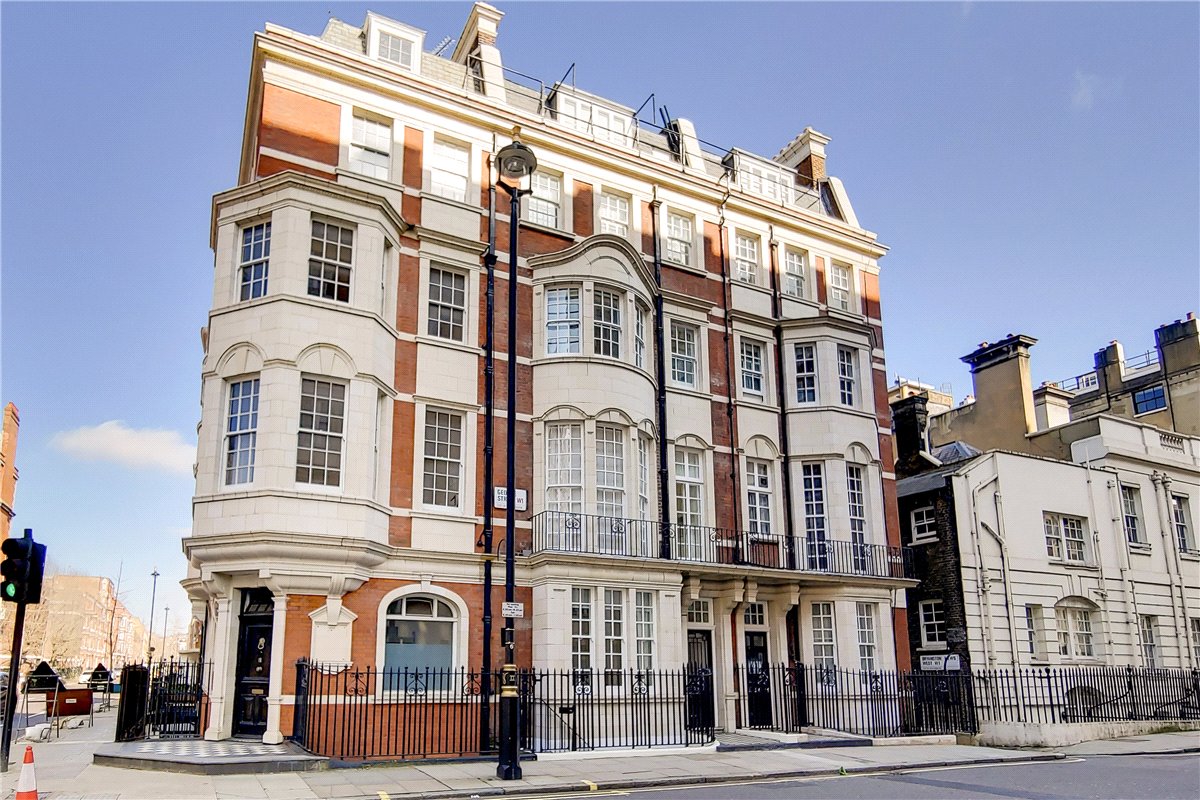 1 bedroom flat, George Street, Marylebone W1H - Under Offer