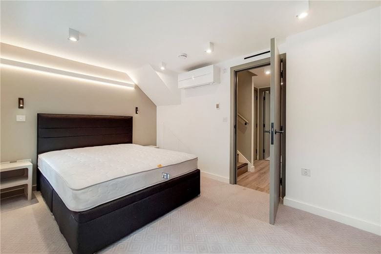 2 bedroom flat, James Street, Marylebone W1U