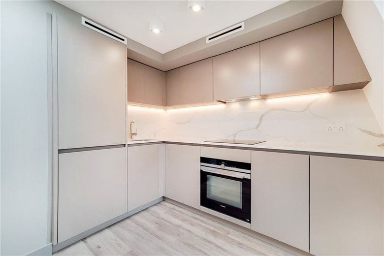 2 bedroom flat, James Street, Marylebone W1U