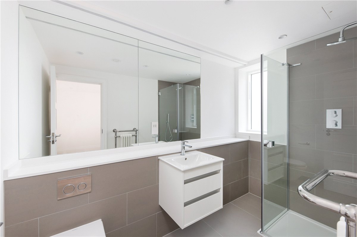 2 bedroom flat, Great Cumberland Place, Marylebone W1H - Let Agreed